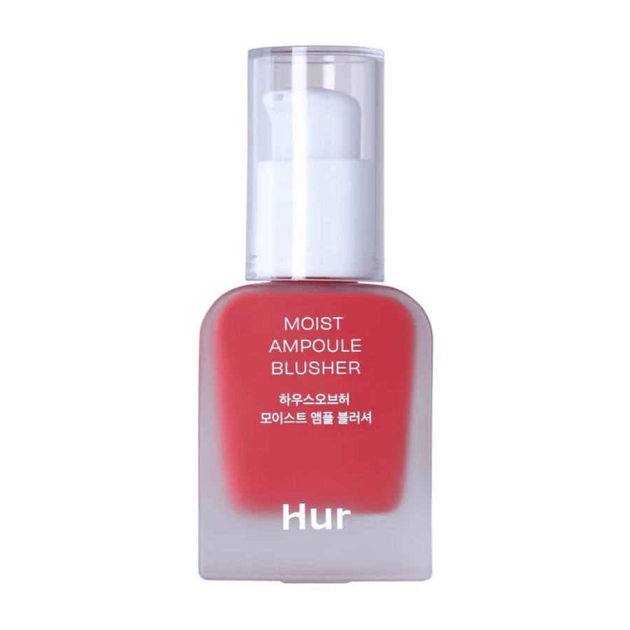 House of Hur Moist Ampoule Blusher i nyansen #02 Deep Plum ger en djup plommonfärgad ton till dina kinder. Denna fuktgivande rouge erbjuder långvarig återfuktning och en naturlig, fräsch lyster hela dagen.