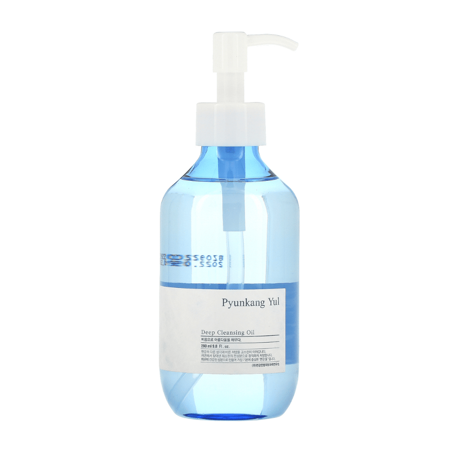 En flaska Pyunkang Yul Deep Cleansing Oil 290ml på vit bakgrund.